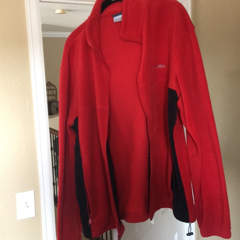 Columbia zip up jacket